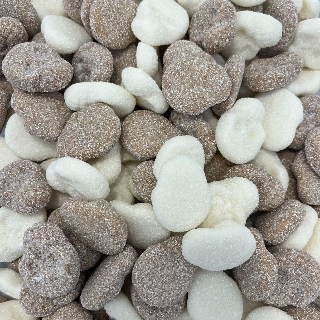 Saure Bonbons mit blauer Zunge