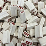 Saure Bonbons mit blauer Zunge