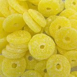 Saure Bonbons mit blauer Zunge