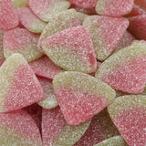 Saure Bonbons mit blauer Zunge